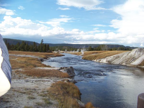 Geyser basin